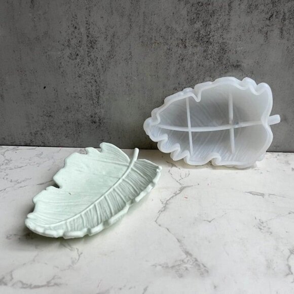 Leaf Dish Tray Silicone Mold - Picture 1 of 4